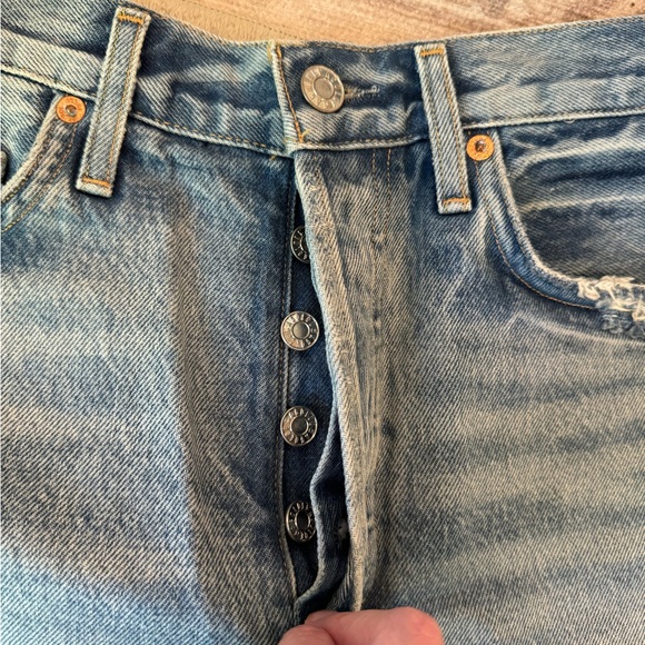 Agolde Dee Ultra High Rise shorts in Ricochet - Picture 5 of 6